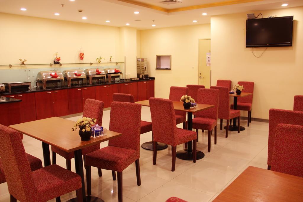 Hanting Express Shanghai Xinzhuang South Square מראה חיצוני תמונה